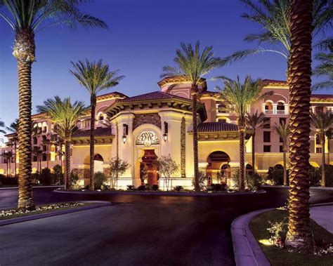 Luxury Hotels in Henderson .